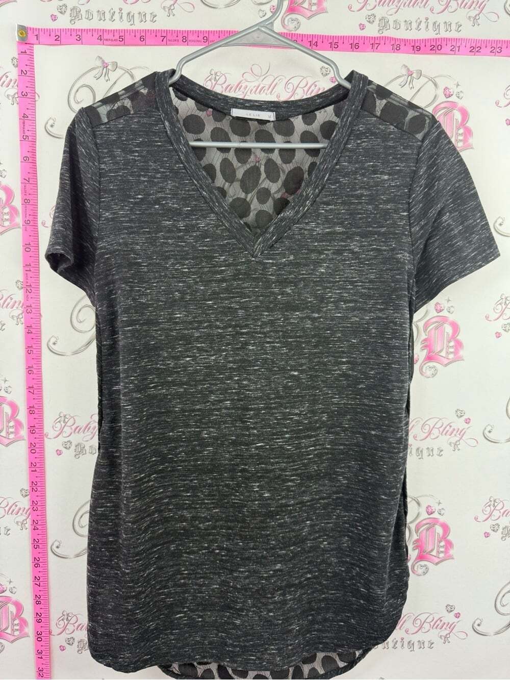 Le Lis Charcoal Heather V-Neck Short Sleeve Top